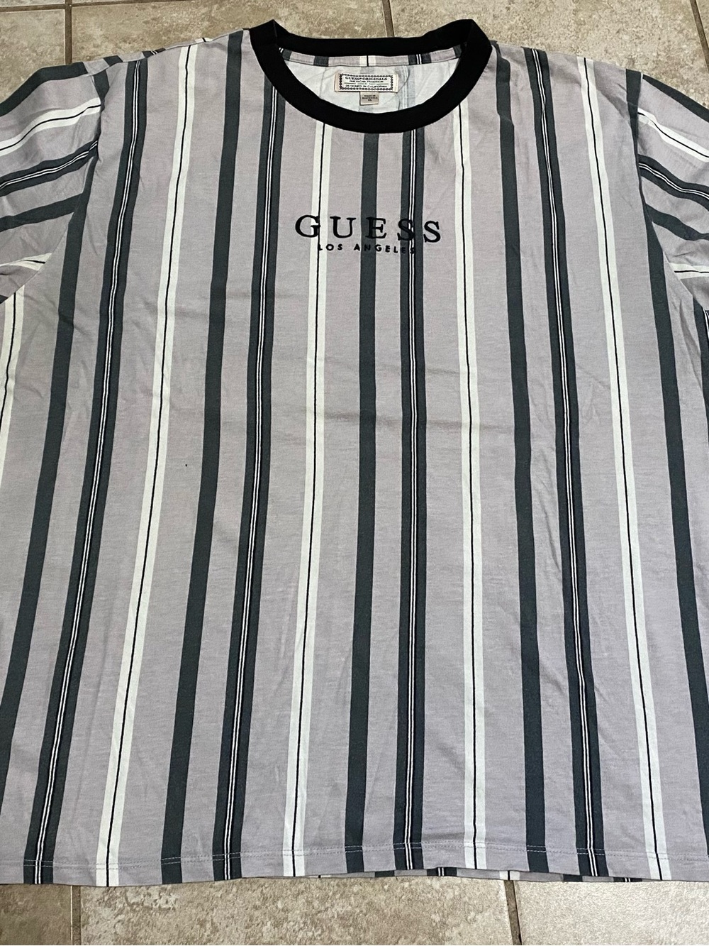 GUESS Originals Grey Vertical Striped Embroidered Logo Tee Shirt Size XL